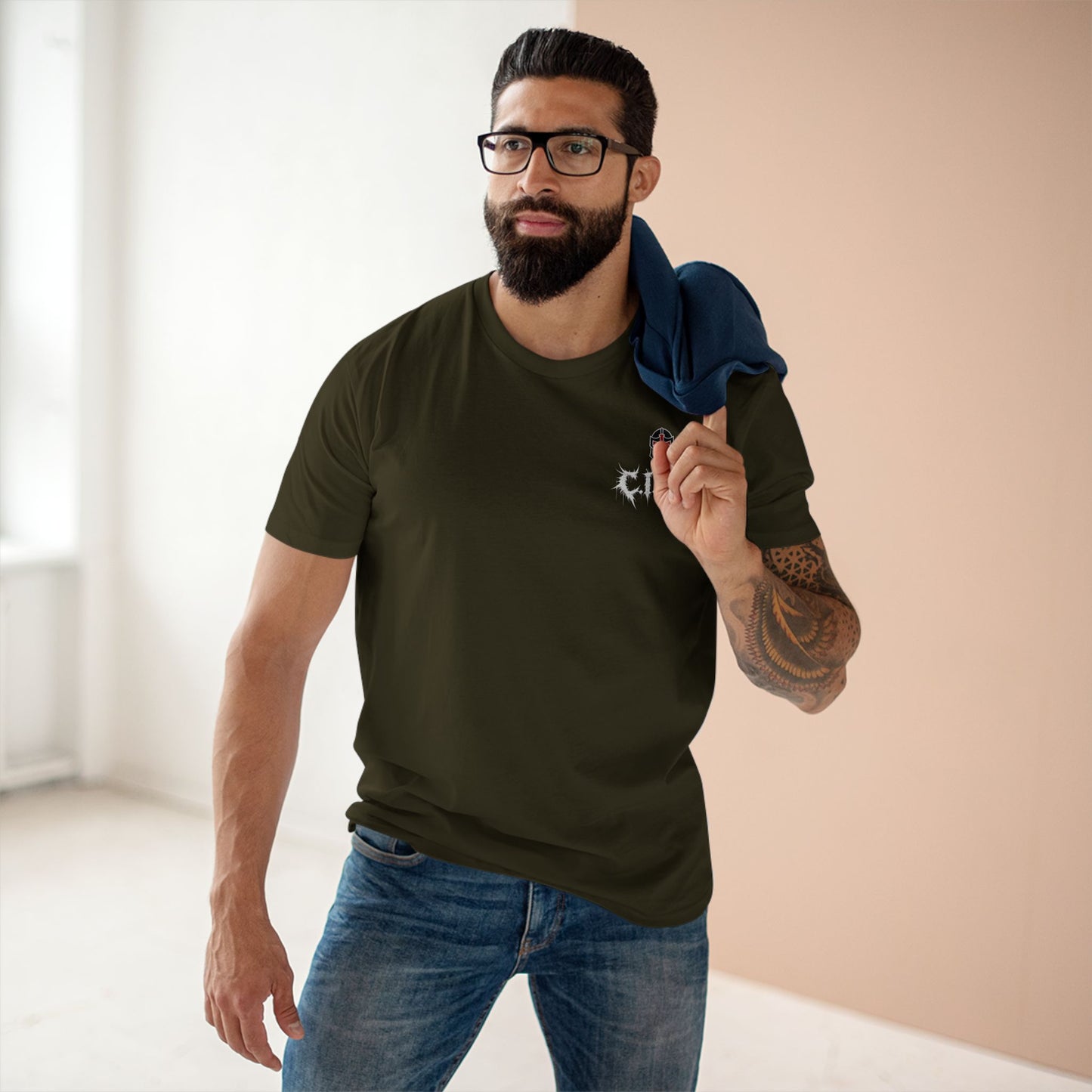 Christ is king- Staple T-Shirt